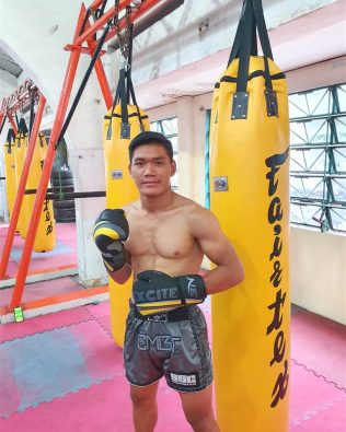 Găng tay Boxing BN Exciter 4.0 2020 | Đen