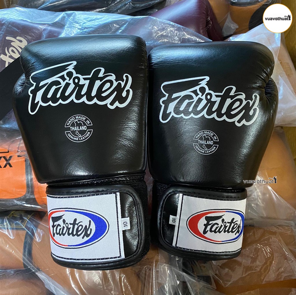 Găng Fairtex Bgv1 Tight Fit Muay Thai Boxing Gloves