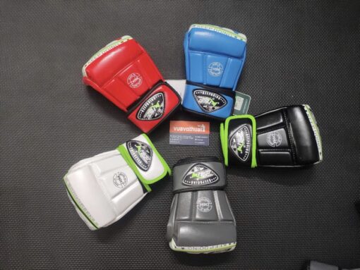 gang tay mma bn chinh hang rotated