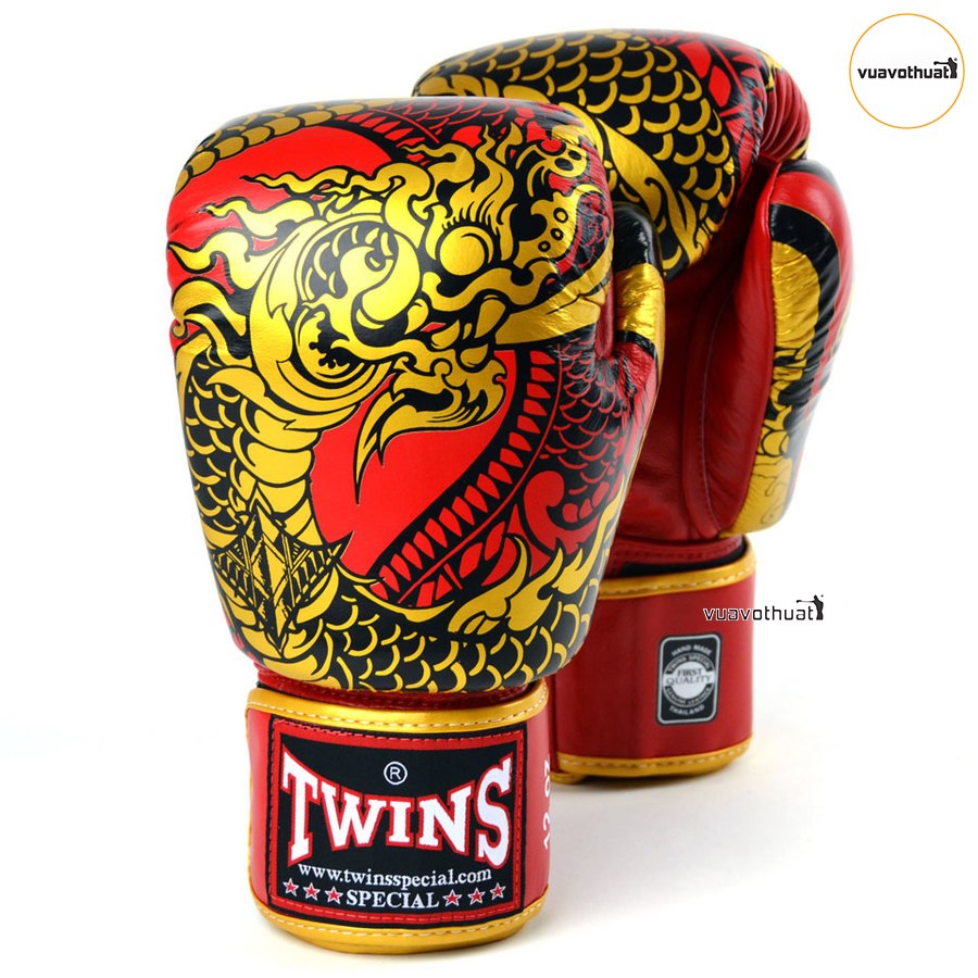 Găng tay Twins FBGVL3-50 Boxing Gloves Rồng Nagas Đỏ